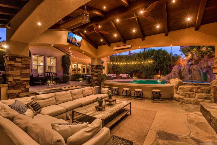8149 Calle Catalonia, Carlsbad, California 92009