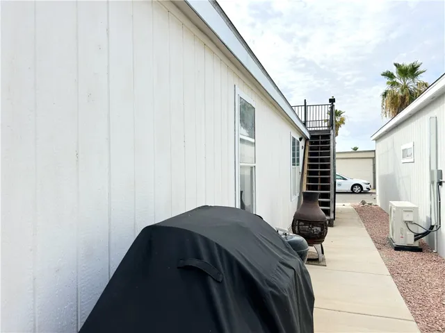 76 Thunderhead 1, Needles, California 92363