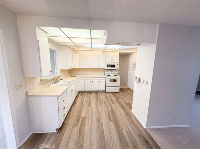601 Palomar, Hemet, California 92543