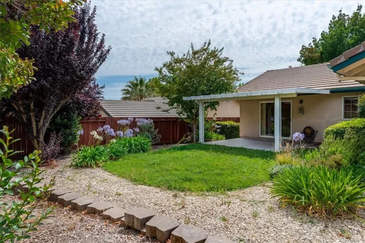 25 Aurora, Templeton, California 93465