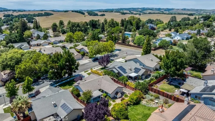 25 Aurora, Templeton, California 93465