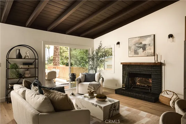 885 Montecito, Los Angeles, California 90031