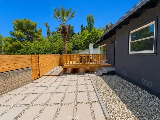 885 Montecito, Los Angeles, California 90031