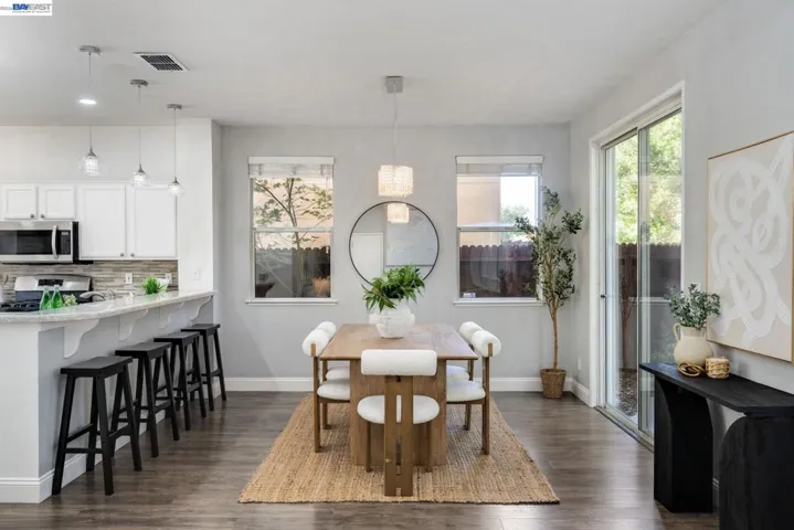 25528 Conley Downs Dr, Castro Valley, California 94552