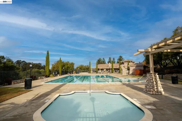 25528 Conley Downs Dr, Castro Valley, California 94552