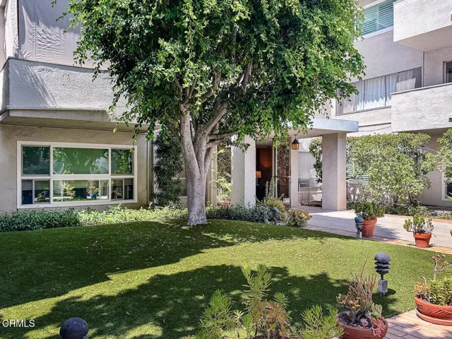395 S Oakland Ave #105 020-mls