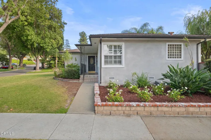 3-2301 S Electric Ave-40-2