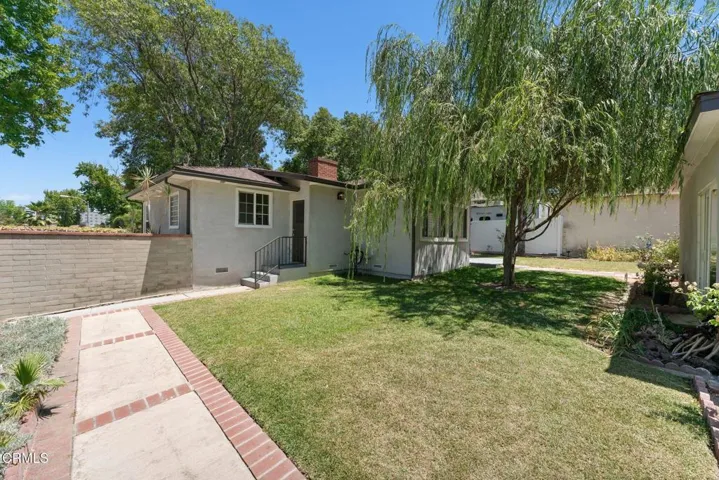 25-2301 S Electric Ave-33