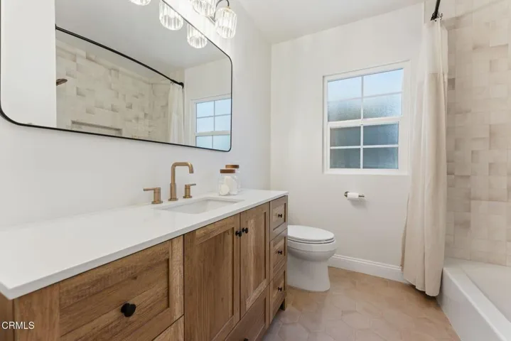 19-2301 S Electric Ave-27