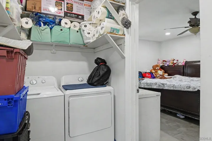 8032 Poplin Drive, Santee, California 92071