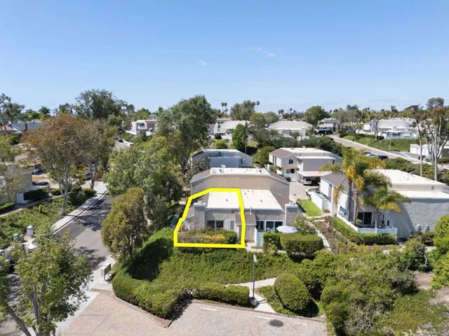 1245 Evergreen Drive, Cardiff By The Sea, California 92007