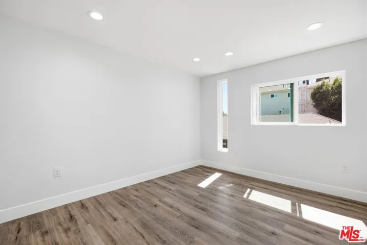 11615 Burbank Boulevard, Los Angeles, California 91601