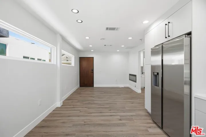 11615 Burbank Boulevard, Los Angeles, California 91601