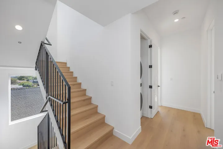 1334 Mohawk Street, Los Angeles, California 90026