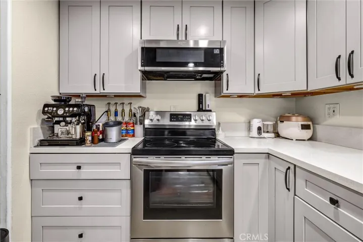 4657 Larwin Avenue, Cypress, California 90630