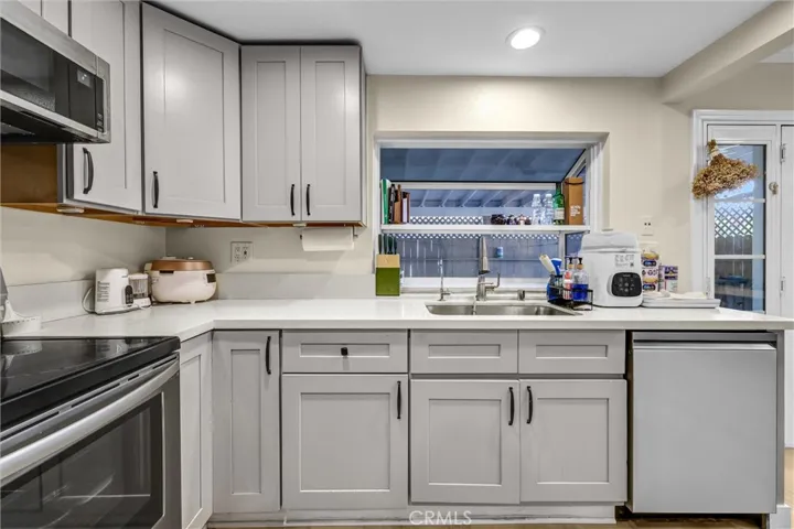 4657 Larwin Avenue, Cypress, California 90630