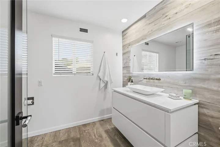 Loft Bath