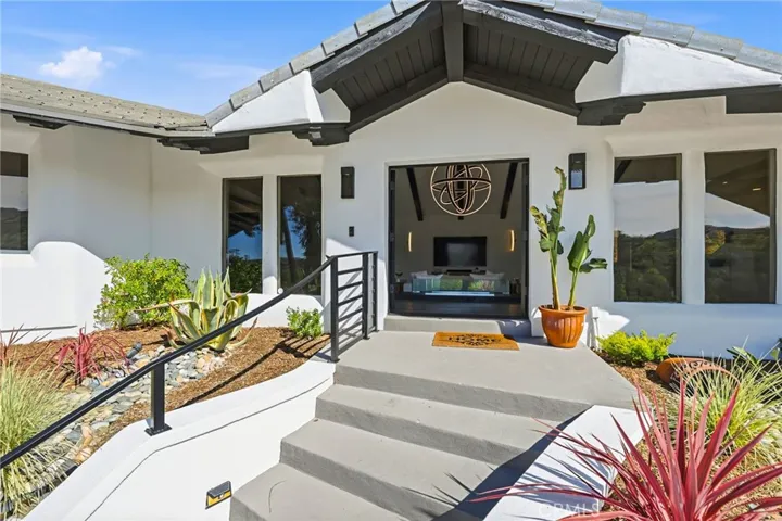 31673 Foxfield, Westlake Village, California 91361