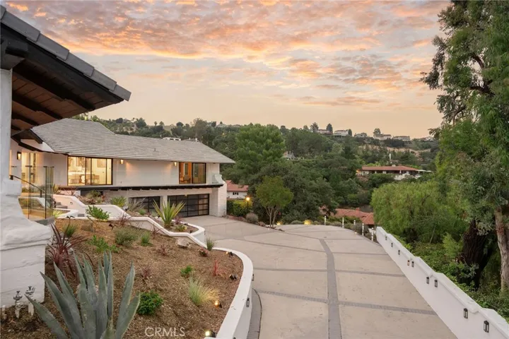 31673 Foxfield, Westlake Village, California 91361