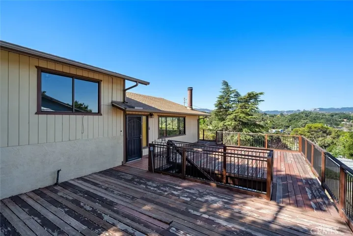 5675 Hermosilla Avenue, Atascadero, California 93422