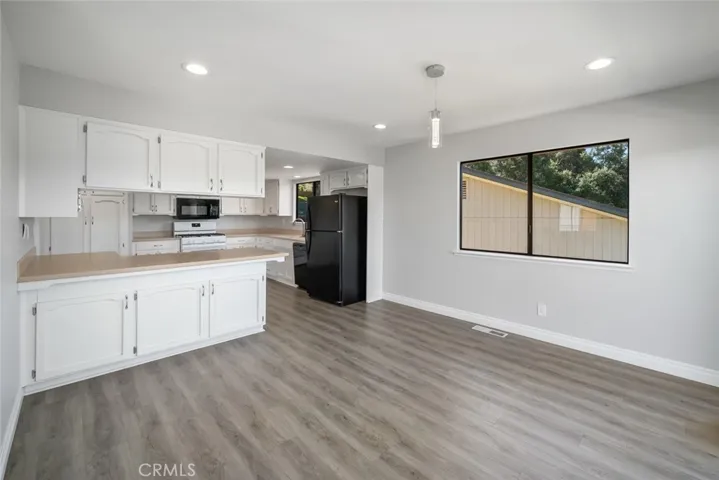 5675 Hermosilla Avenue, Atascadero, California 93422