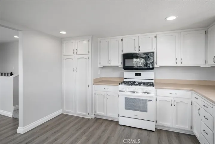 5675 Hermosilla Avenue, Atascadero, California 93422