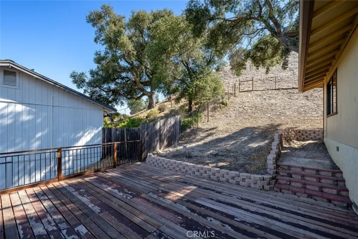 5675 Hermosilla Avenue, Atascadero, California 93422