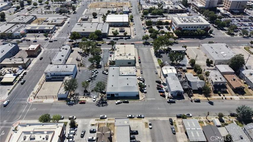 1415 25th St., Bakersfield, California 93301