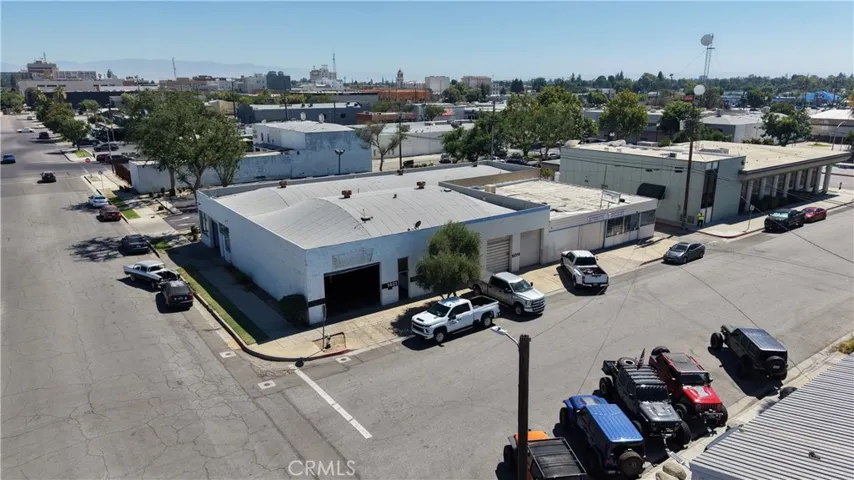 1415 25th St., Bakersfield, California 93301