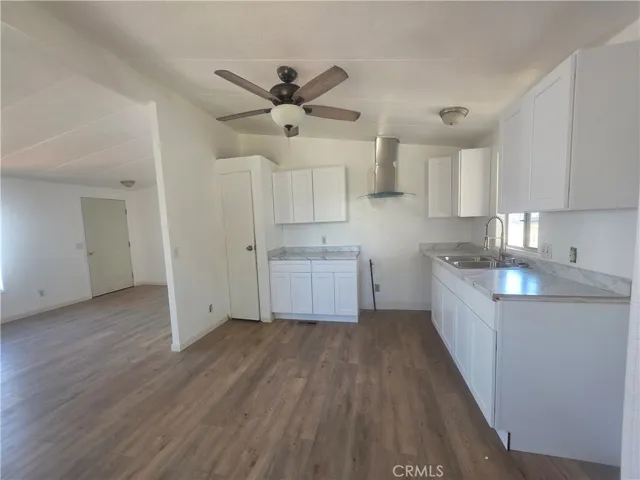 80 E Dawes 3, Perris, California 92571