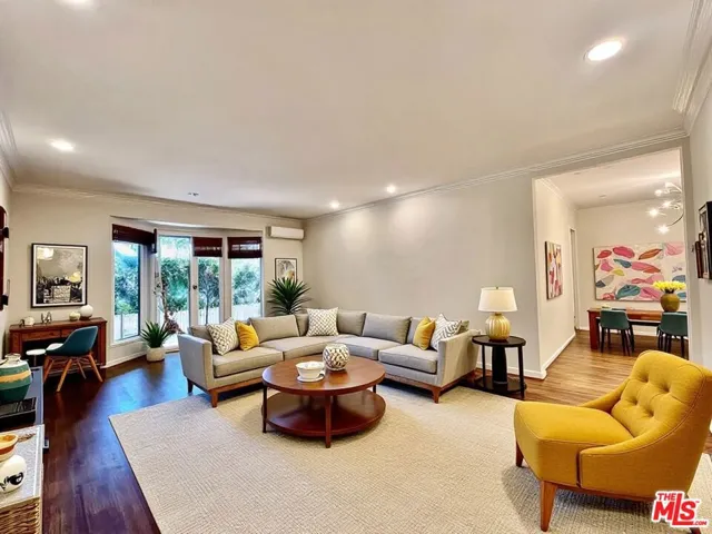 1263 Havenhurst Drive, West Hollywood, California 90046