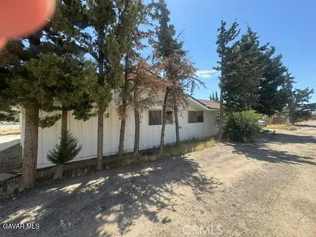 2030 Cerro Gordo, Mojave, California 93501