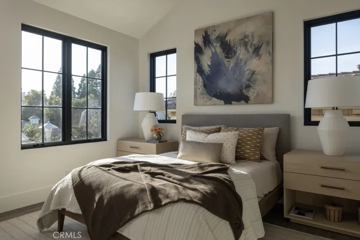 8 Cherry Hills, Newport Beach, California 92660