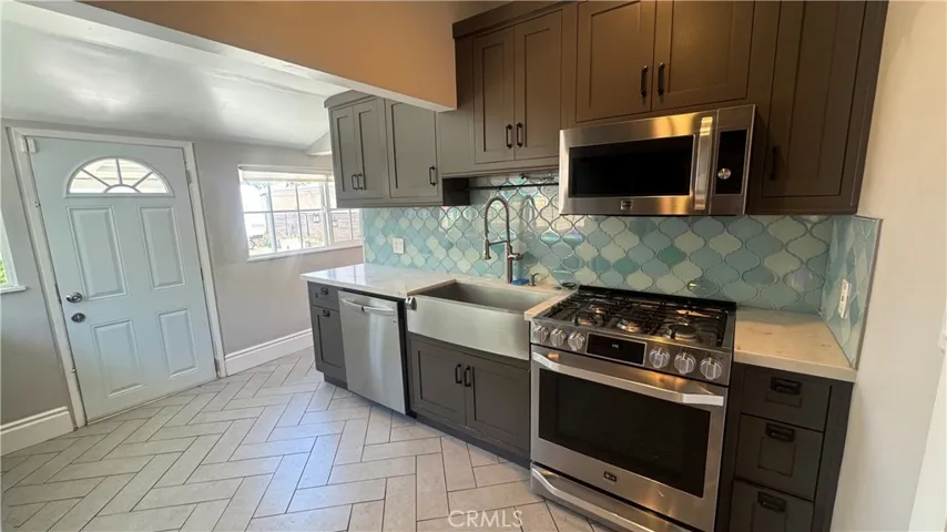 222 S 1st, Upland, California 91786