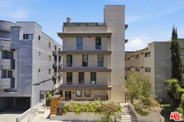 1434 N Poinsettia Place 102, Los Angeles, California 90046