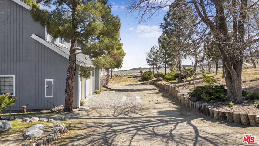 34315 Lancaster Road, Lancaster, California 93536