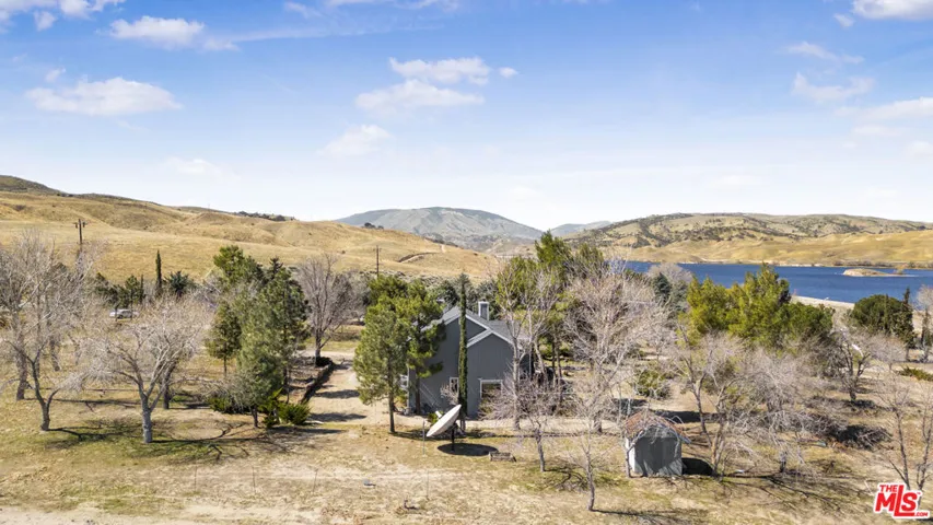 34315 Lancaster Road, Lancaster, California 93536