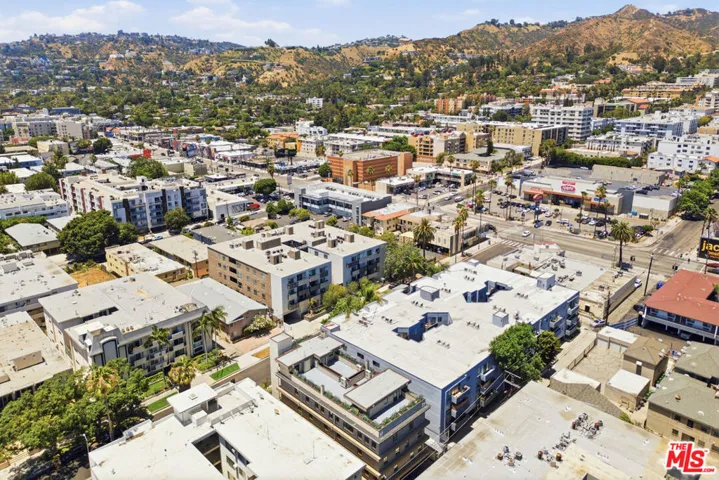 1434 N Poinsettia Place 102, Los Angeles, California 90046