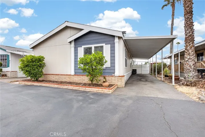 1925 E La Veta Avenue 50, Orange, California 92866
