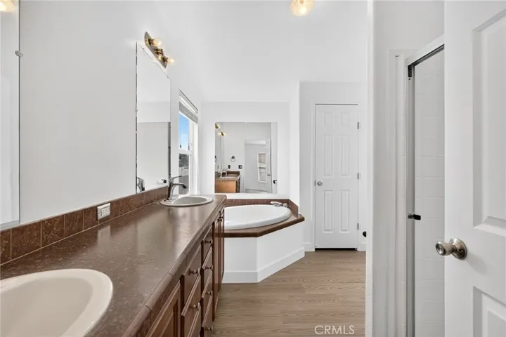 1925 E La Veta Avenue 50, Orange, California 92866