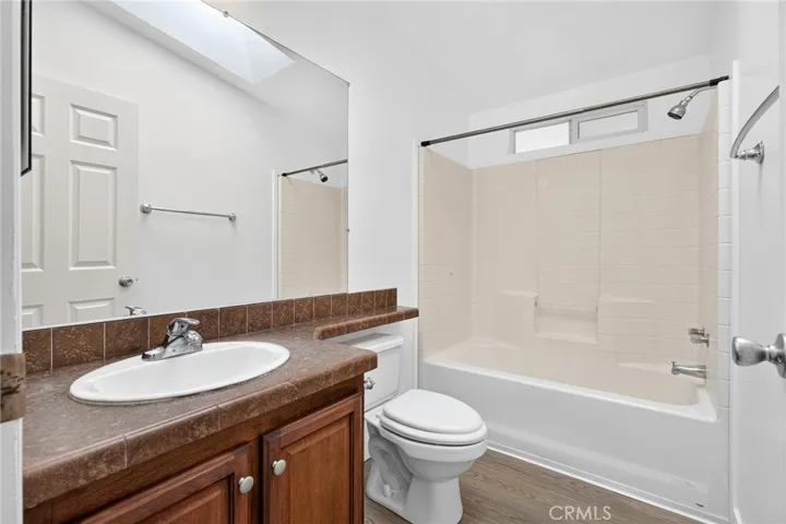 1925 E La Veta Avenue 50, Orange, California 92866