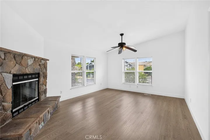 1925 E La Veta Avenue 50, Orange, California 92866