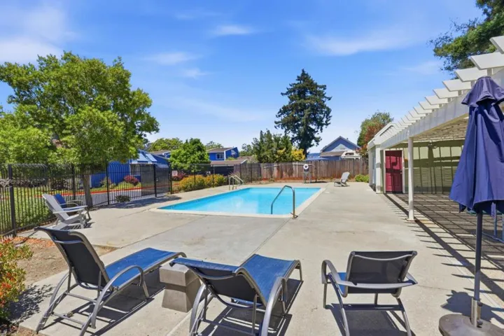 163 Harbor Oaks Circle, Santa Cruz, California 95062