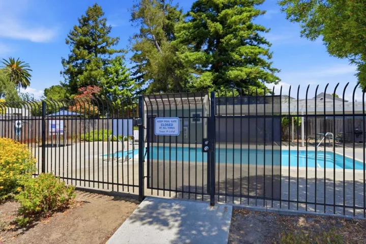 163 Harbor Oaks Circle, Santa Cruz, California 95062