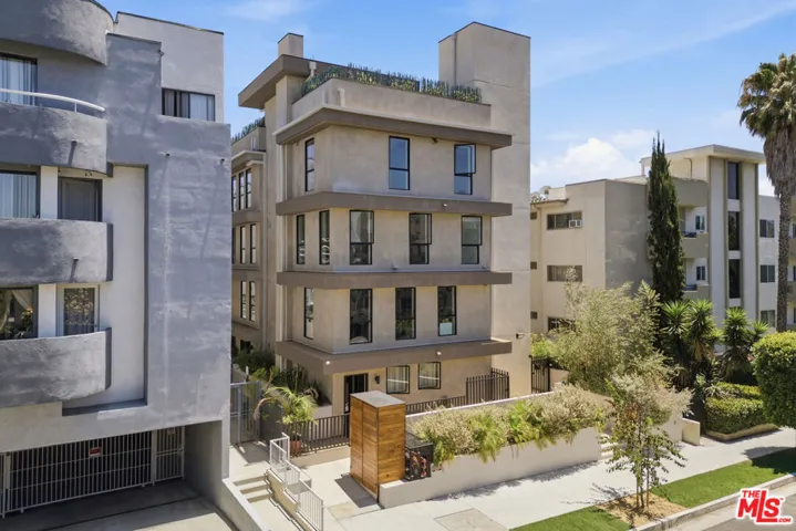 1434 N Poinsettia Place 306, Los Angeles, California 90046