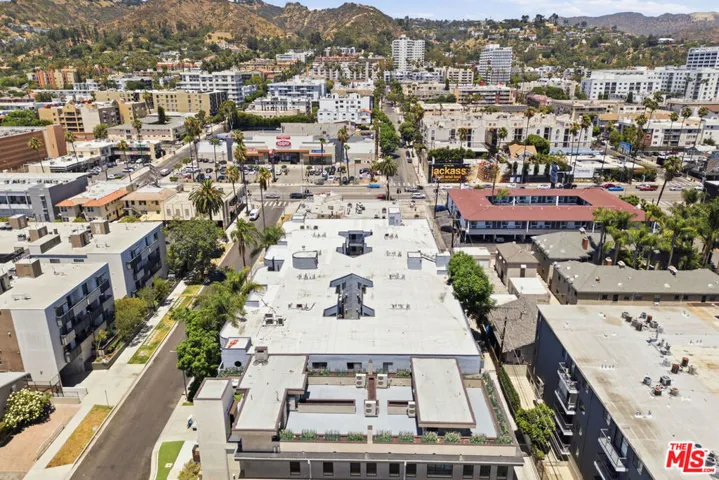 1434 N Poinsettia Place 306, Los Angeles, California 90046