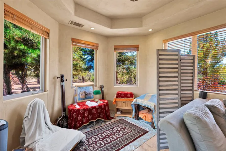 8323 Macron, Oak Hills, California 92344