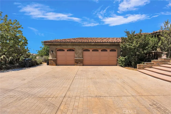 8323 Macron, Oak Hills, California 92344