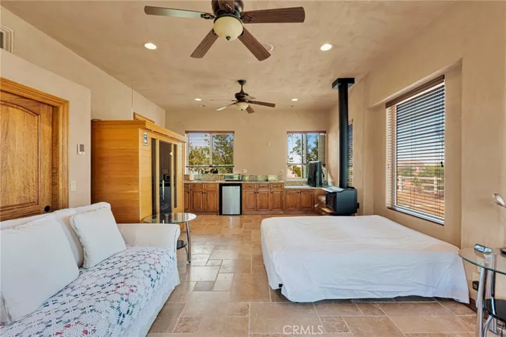 8323 Macron, Oak Hills, California 92344