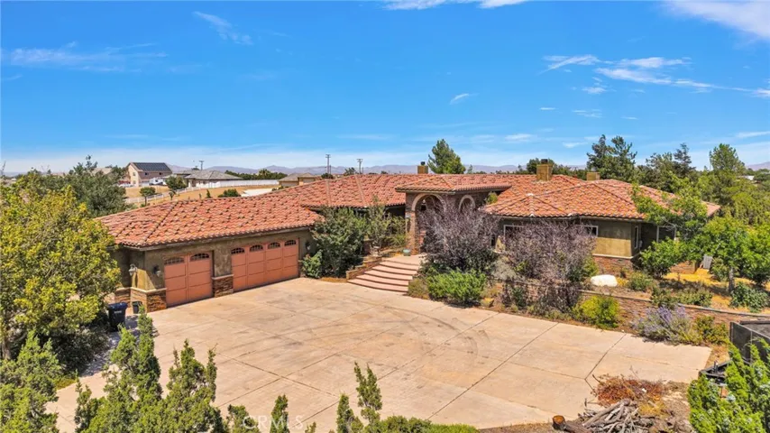 8323 Macron, Oak Hills, California 92344